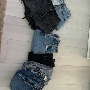 Abercrombie & Fitch Women's High Rise Jeans - Black and Blue